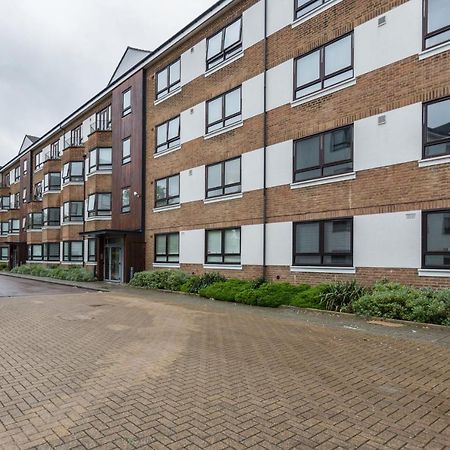 Roomspace Serviced Apartments - Kew Bridge Court Londra Dış mekan fotoğraf